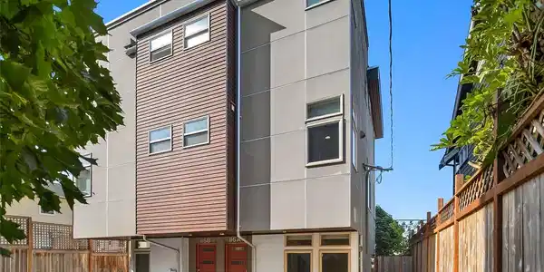 116 Florentia