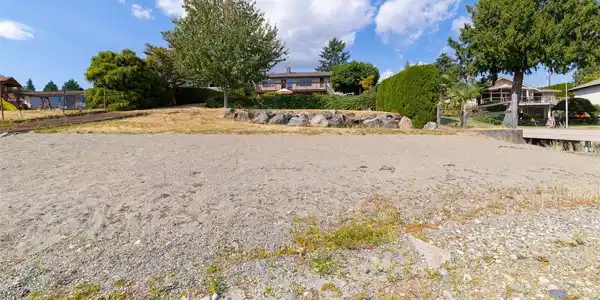 Image 4 Image 4