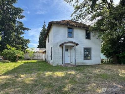 1106 Chestnut
