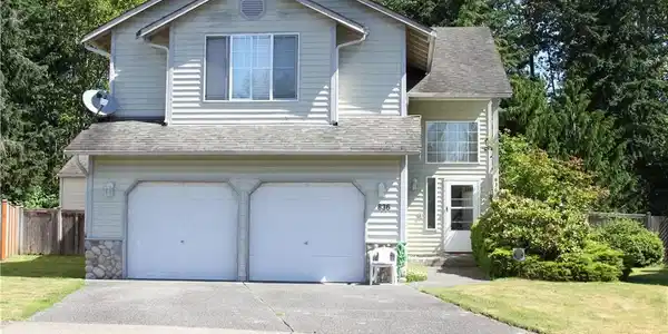 836 124th NE