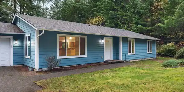 2261 Phillips Lake Loop Road