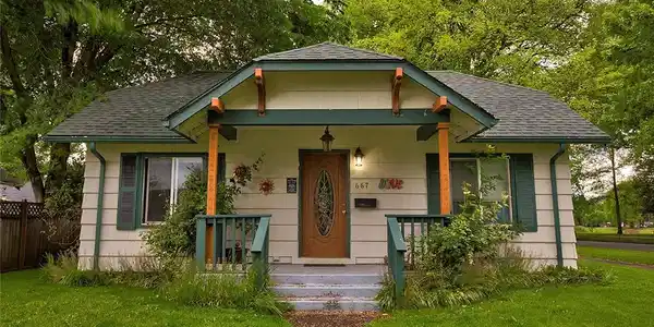 16th Avenue
