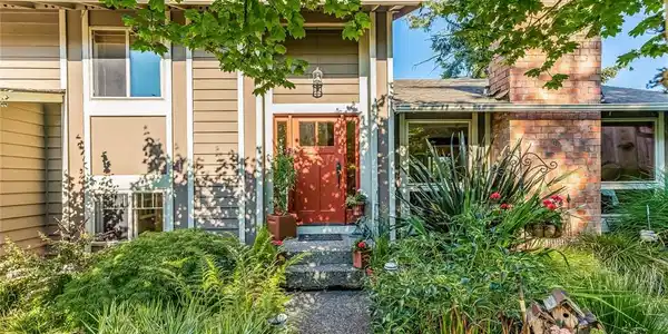 4018 SW 327th Place