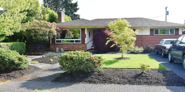2625 Nichols