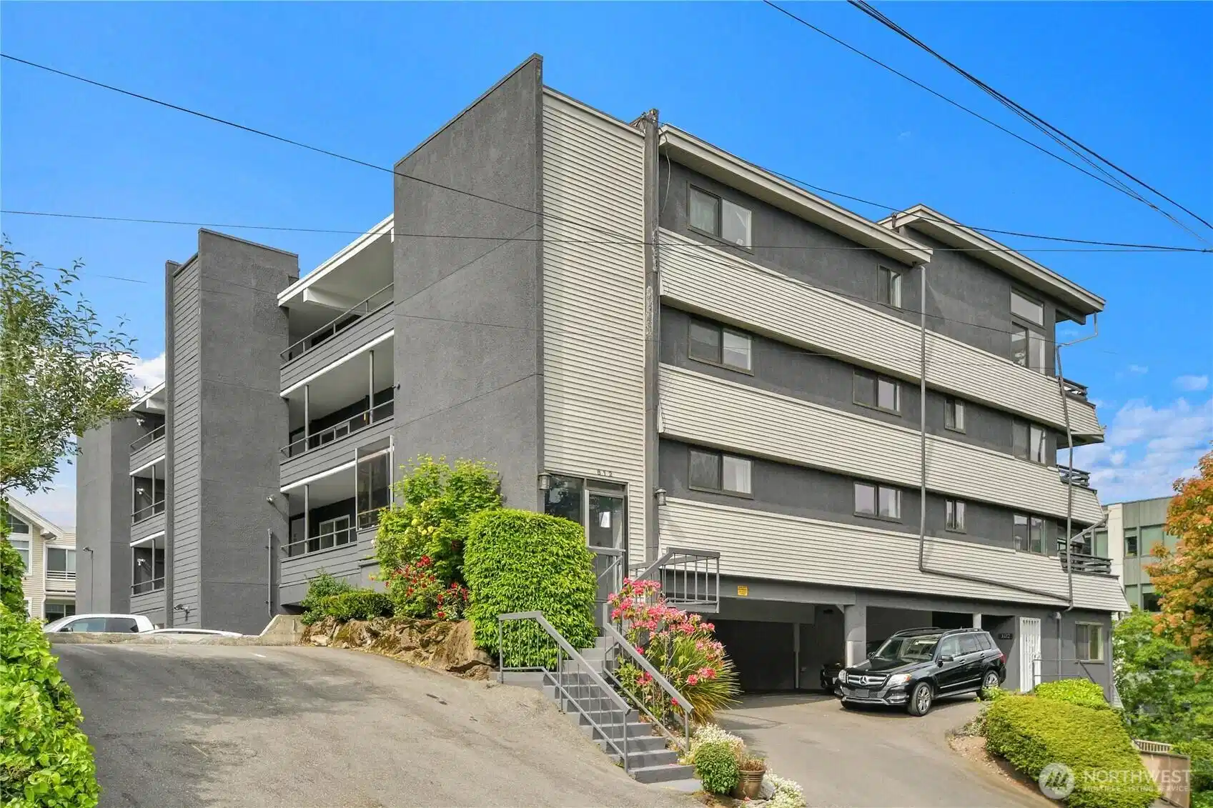 Image 1 Image 1