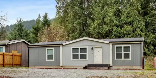 467 Cain Lake