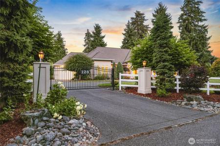 128 Country Club SW