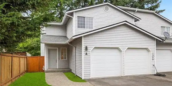 1309 63rd SE