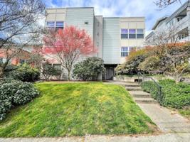 3429 Burke N