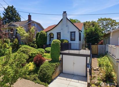 4809 Findlay