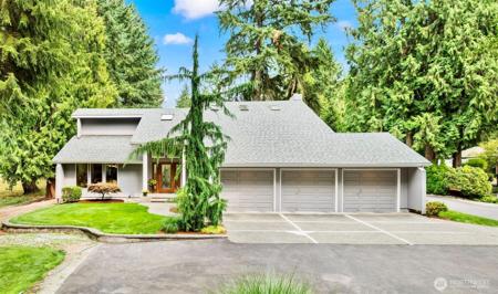 407 Point Fosdick NW