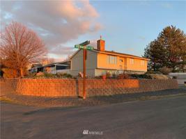 53 SE Viewmont Drive