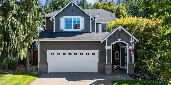 22803 SE 287th