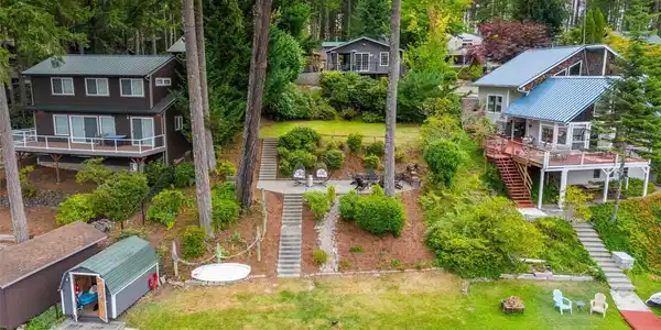 5580 Mason Lake W