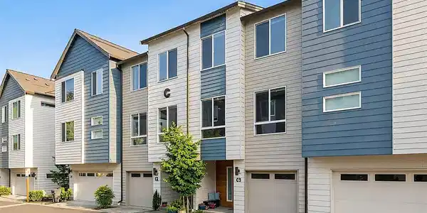 13706 Manor
