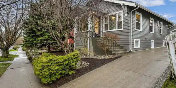 2202 N 60th Street
