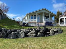 710 Mount Olympus Avenue SE