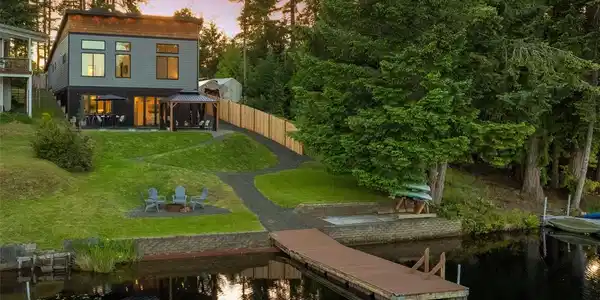 2111 Timberlake W