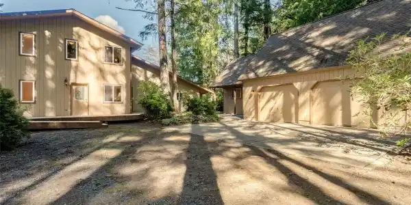 154 Duck Cove