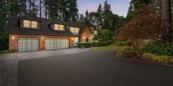 12222 Gravelly Lake SW