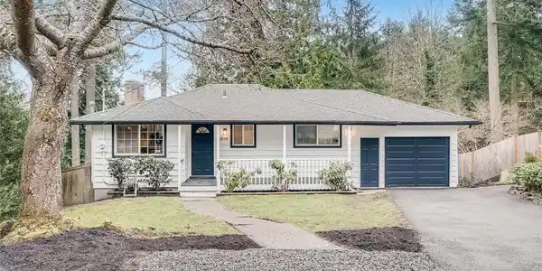 1838 N 204th Place
