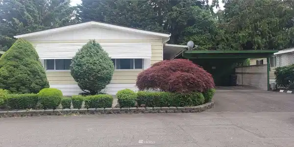 5707 118 E
