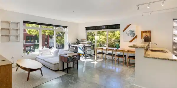 1610 Belmont