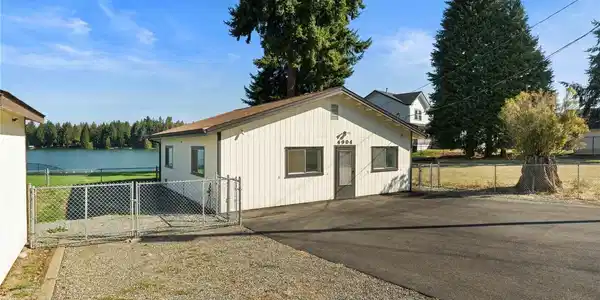 4904 Island