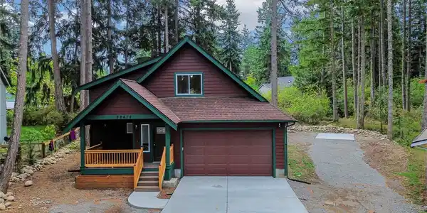 22415 Fairwood SE