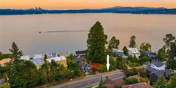 1441 Madrona