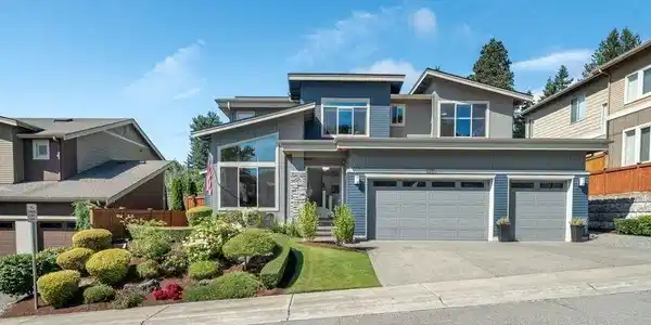 18853 41st S