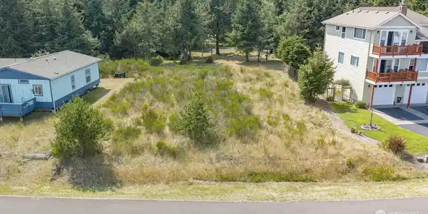 Image 4 Image 4