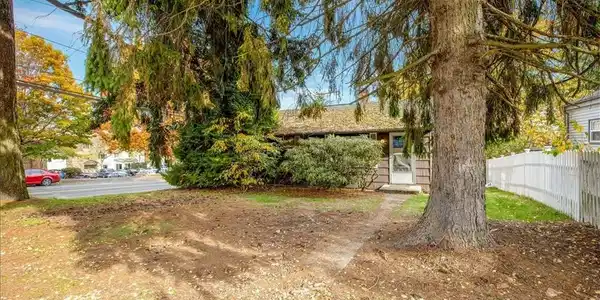 12756 Evanston N