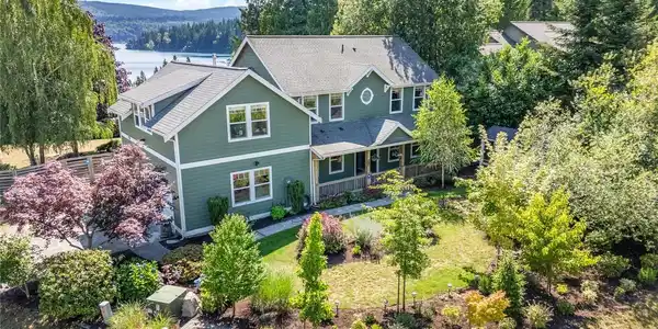 3319 Sunny Cove