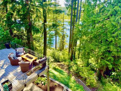 18603 Spring Lake SE