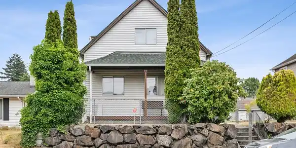 2325 Wilkeson