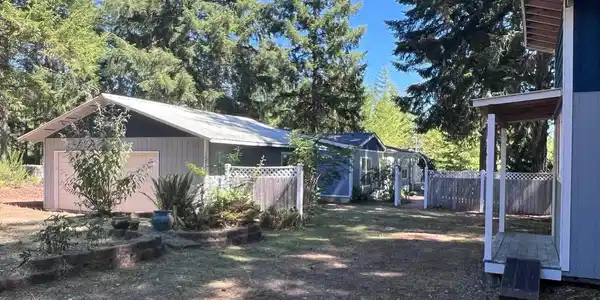 70 Madrona