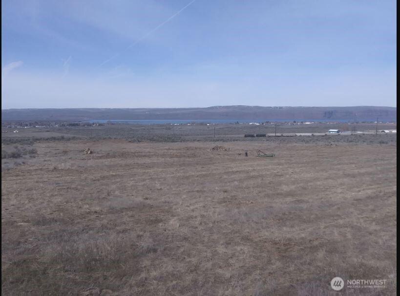 Image 1 Image 1
