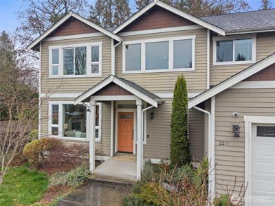 2210 Cedar