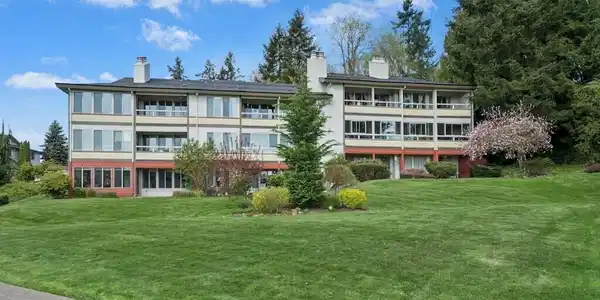 23407 Lakeview