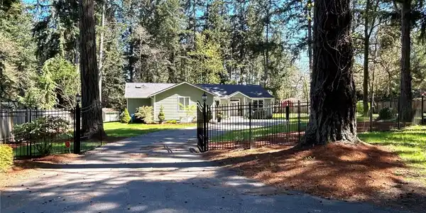 11437 Lake Steilacoom SW