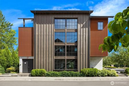 4565 Flying Goat NE