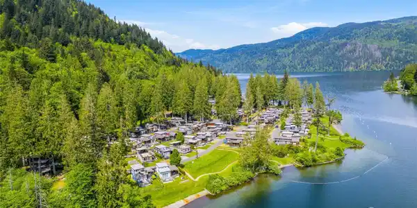 990 Lake Whatcom