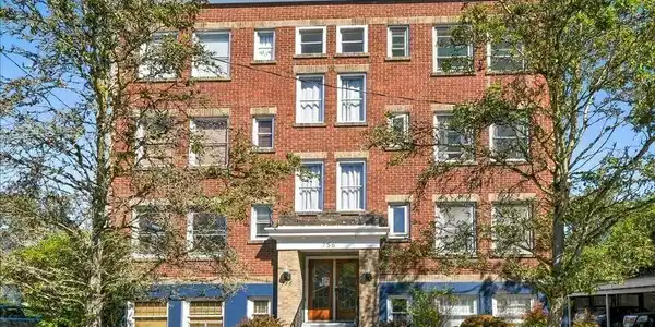 756 Broadway E