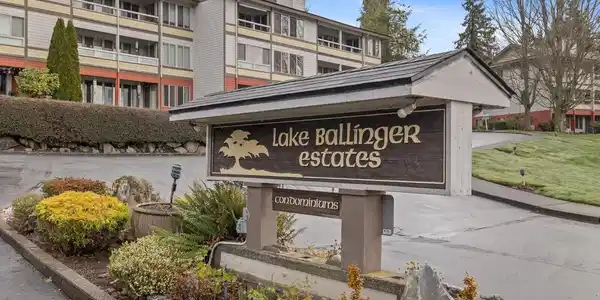 23405 Lakeview
