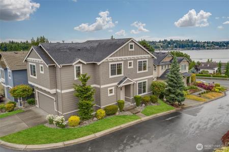 1227 93rd NE