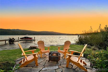 2593 Northshore