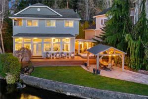 1419 E Lake Sammamish Shore Lane SE