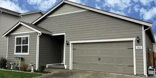 1826 72nd SE