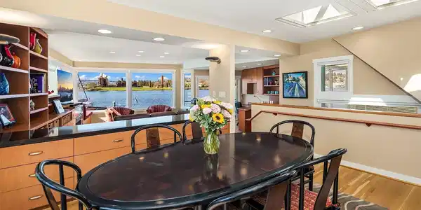 Image 4 Image 4